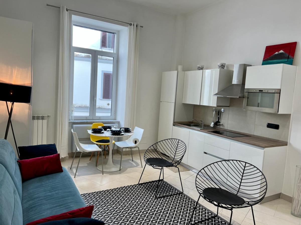 Duomo Inn Apartments Νάπολη Εξωτερικό φωτογραφία